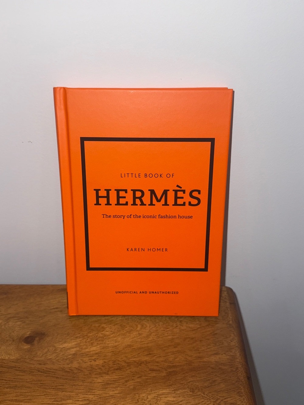 LITTLE BOOK OF HERMÈS